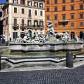 rom-piazza-navona-neptunbrunnen-www_02