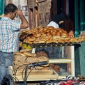 2009-Marokko-Marrakesch-Souk-WWW_22