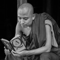 Myanmar-Mandalay-Shwe-Inn-Bin-Kloster-SWWW_03