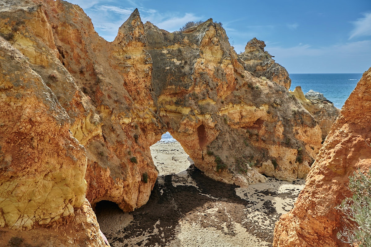 Olá Algarve – Bizarre Felsen und traumhafte Strände