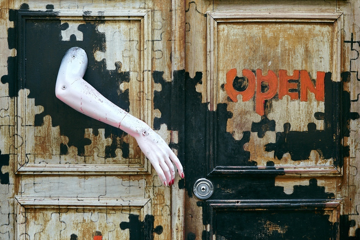 Türen als Kunstobjekte – Kunst der offenen Türen